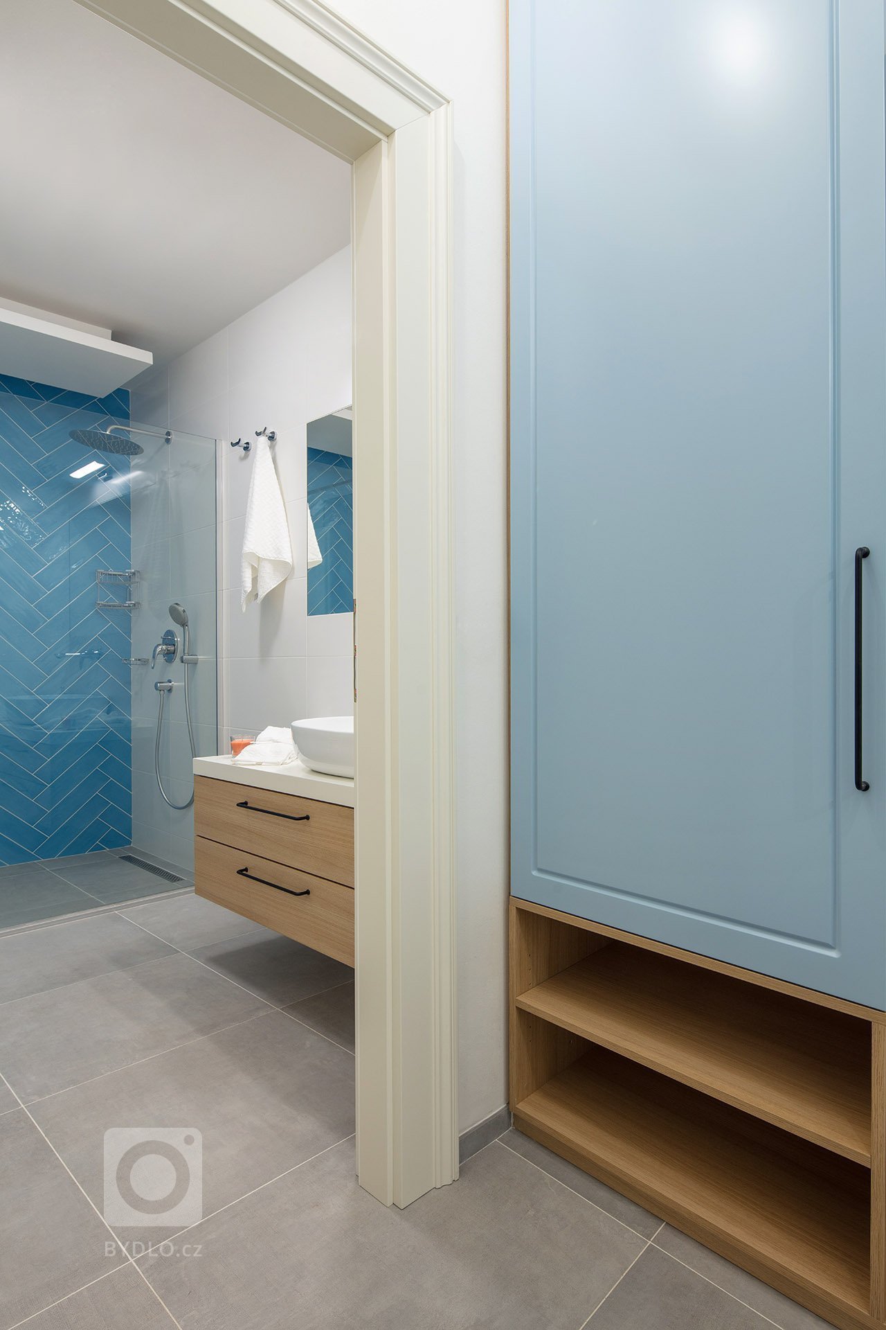 Kompletní rekonstrukce bytu 43m2.&nbsp;Byt je situován ve&nbsp;starší zástavbě, v&nbsp;původní dispozici 1+1. Byt byl předán v&nbsp;původním stavu a jednalo se…