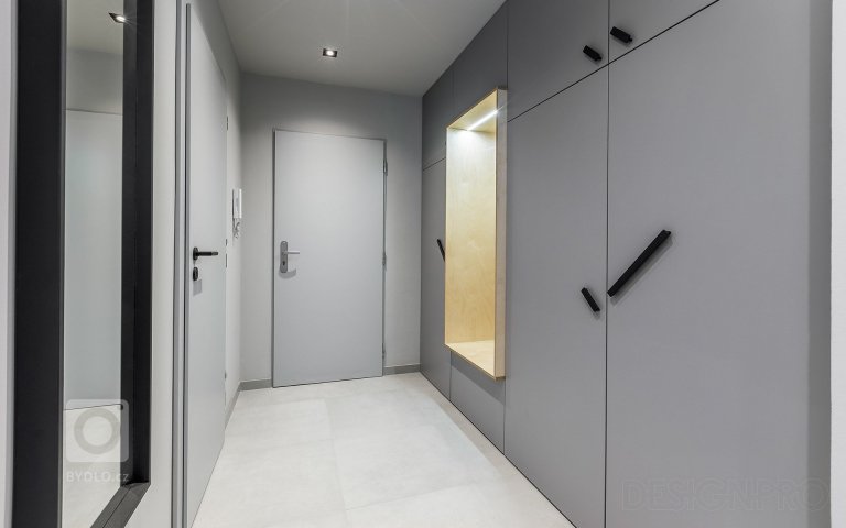 add picture to album