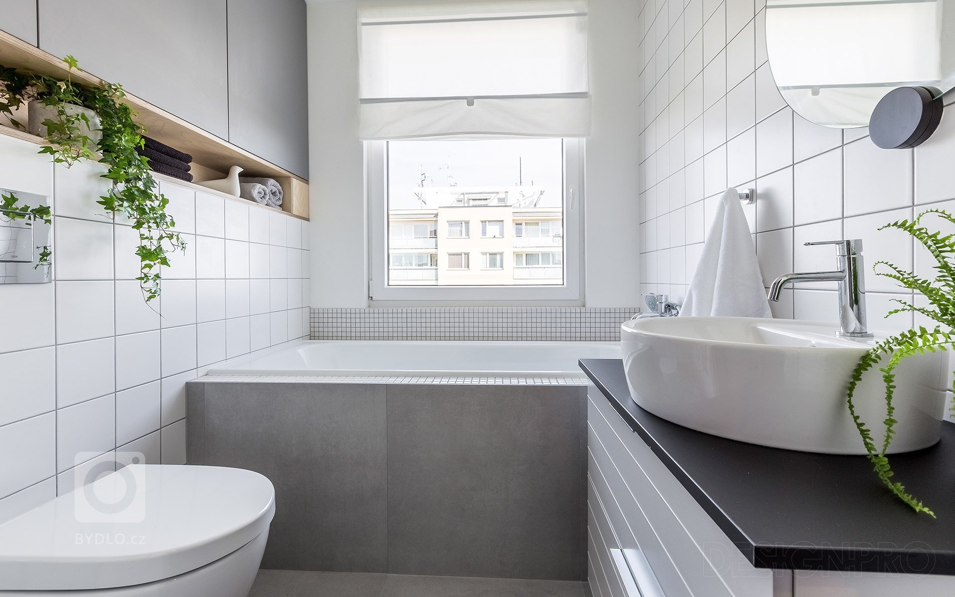 Ze starého špatně dispozičně řešeného 2+1 jsme udělali byt 2+kk se samostatnou šatnou pro dva mladé lidi. Hlavní předností kompletní cenově dostupné…