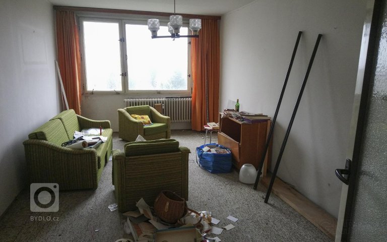 add picture to album