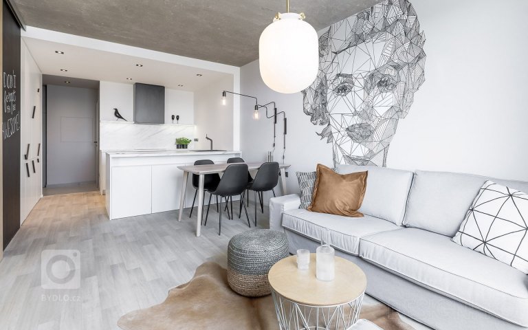 add picture to album