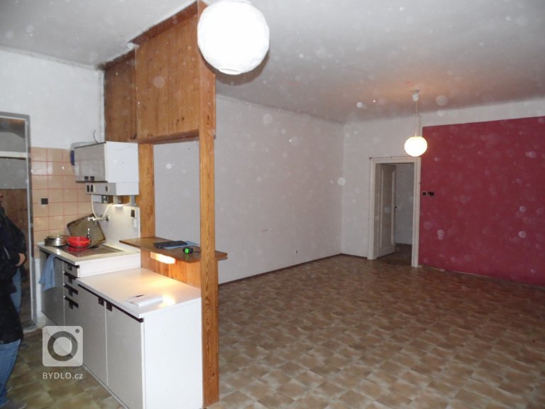 add picture to album