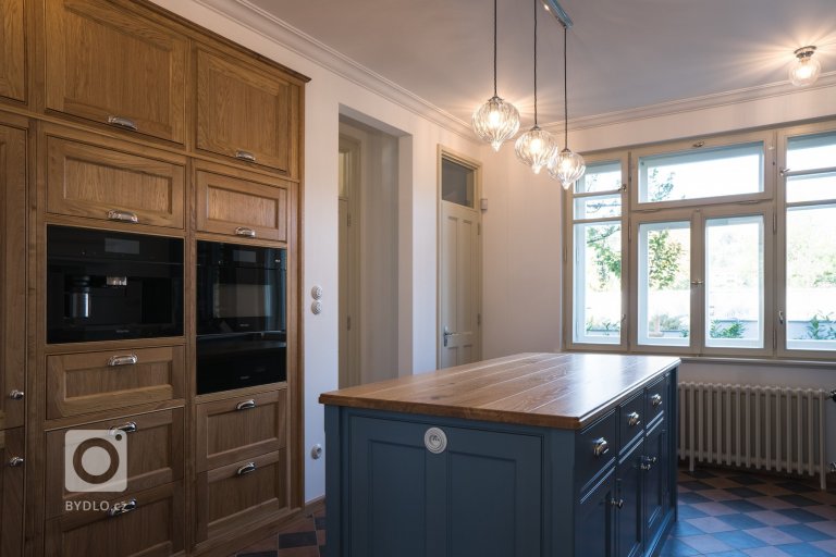 add picture to album