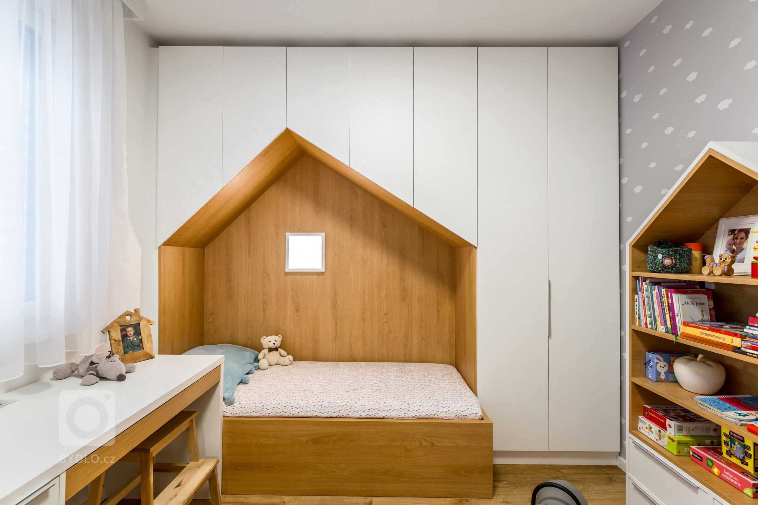 Kompletná rekonštrukcia panelového bytu v Petržalke&nbsp;????
Nahliadnite do našej realizácie interiéru, kde sme výraznou zmenou dispozície dosiahli kvalitu…