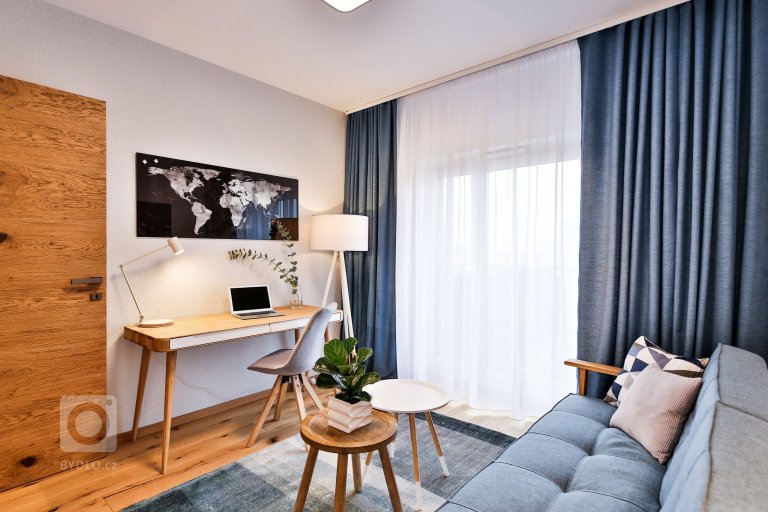 add picture to album