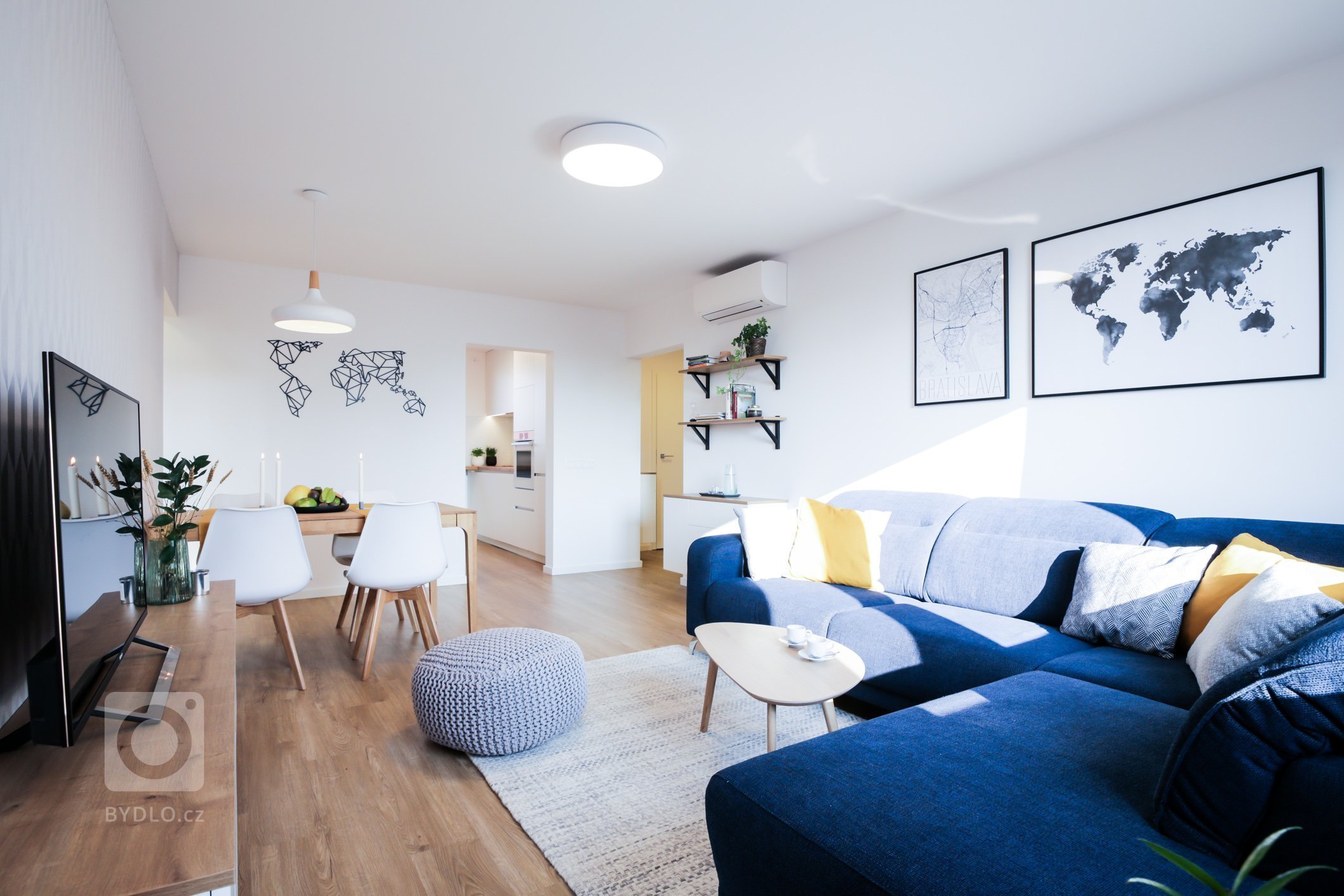 KOMPLETNÁ REKONŠTRUKCIA BYTU V RUŽINOVE&nbsp;✨
Na začiatku bol panelový byt v úplne pôvodnom stave, ktorý by ste dnes nespoznali&nbsp;????
Tento projekt bytu…