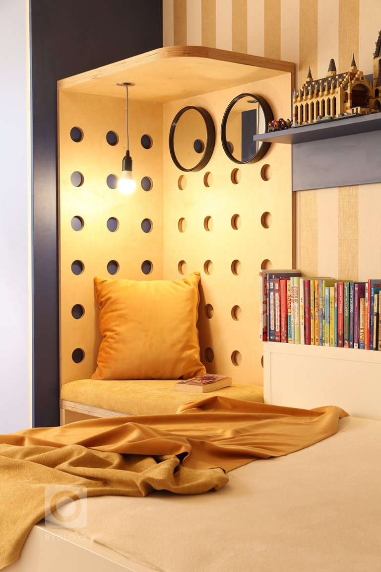 add picture to album