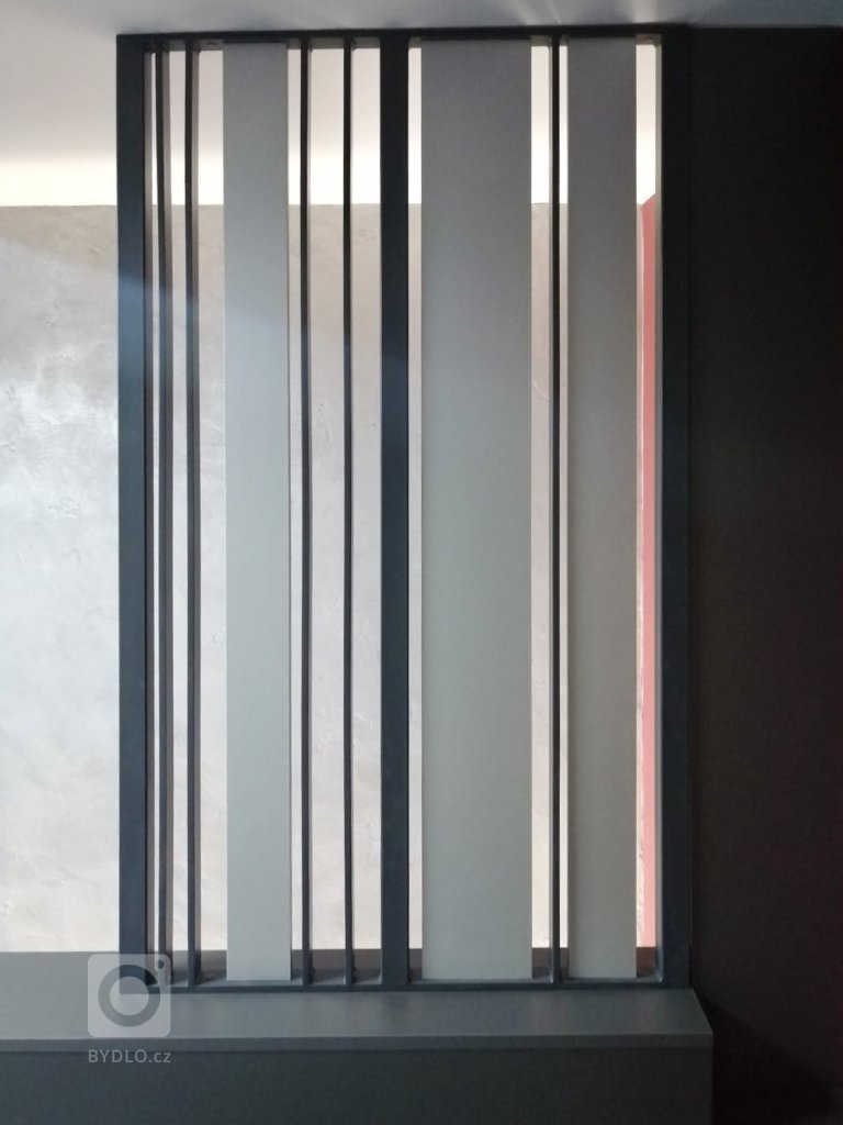 add picture to album