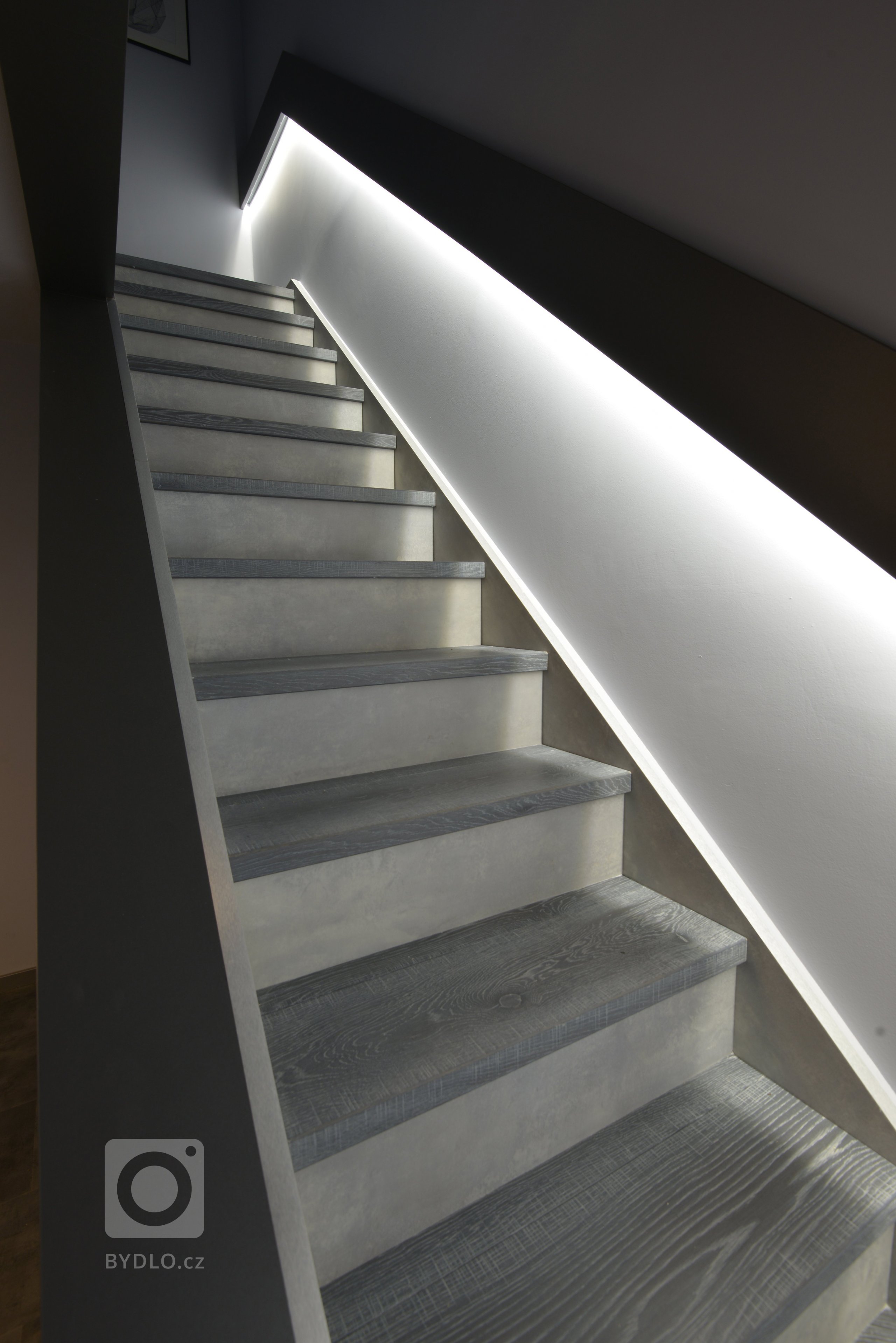 
16 fotek&nbsp;&middot;&nbsp;Updated&nbsp;před 4 měsíci
Pokračování realizace. Součástí interiéru byla oprava schodiště ve dvou patrech. Z přízemí do 1 NP…