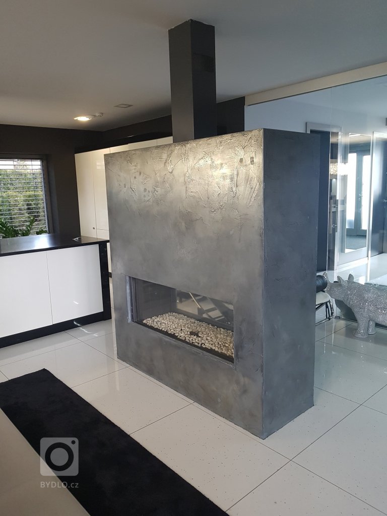 add picture to album