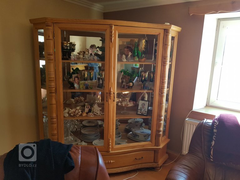 add picture to album