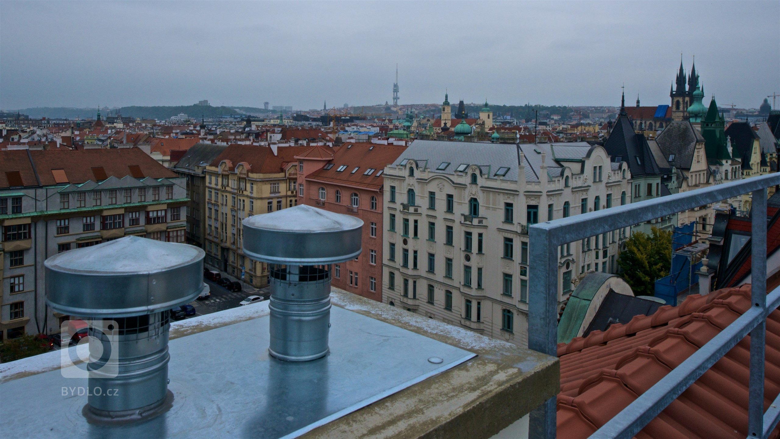 V rámci projektu&nbsp;Squat iD23&nbsp;jsme v bytovém domě v Pařížské ulici č.23 v Praze byli v trochu jiné situaci, než ostatní architekti, kteří na tomto…