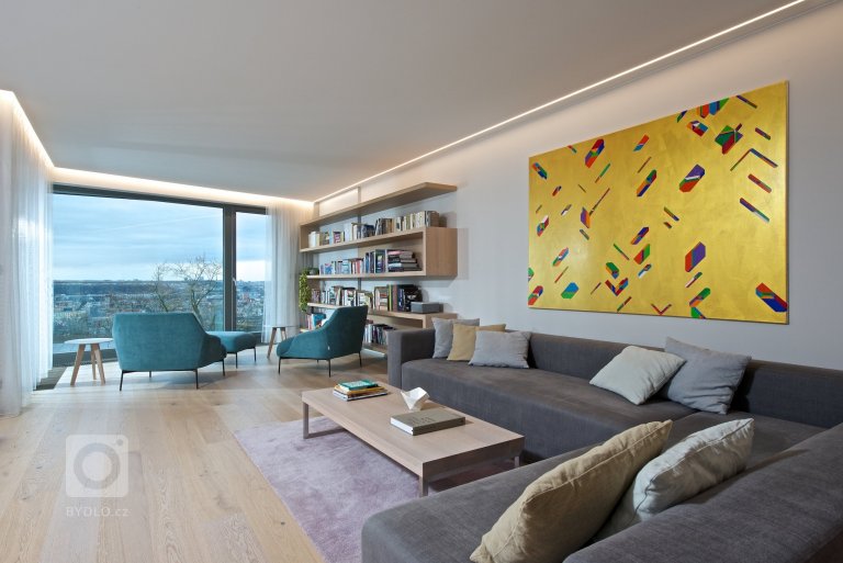 add picture to album