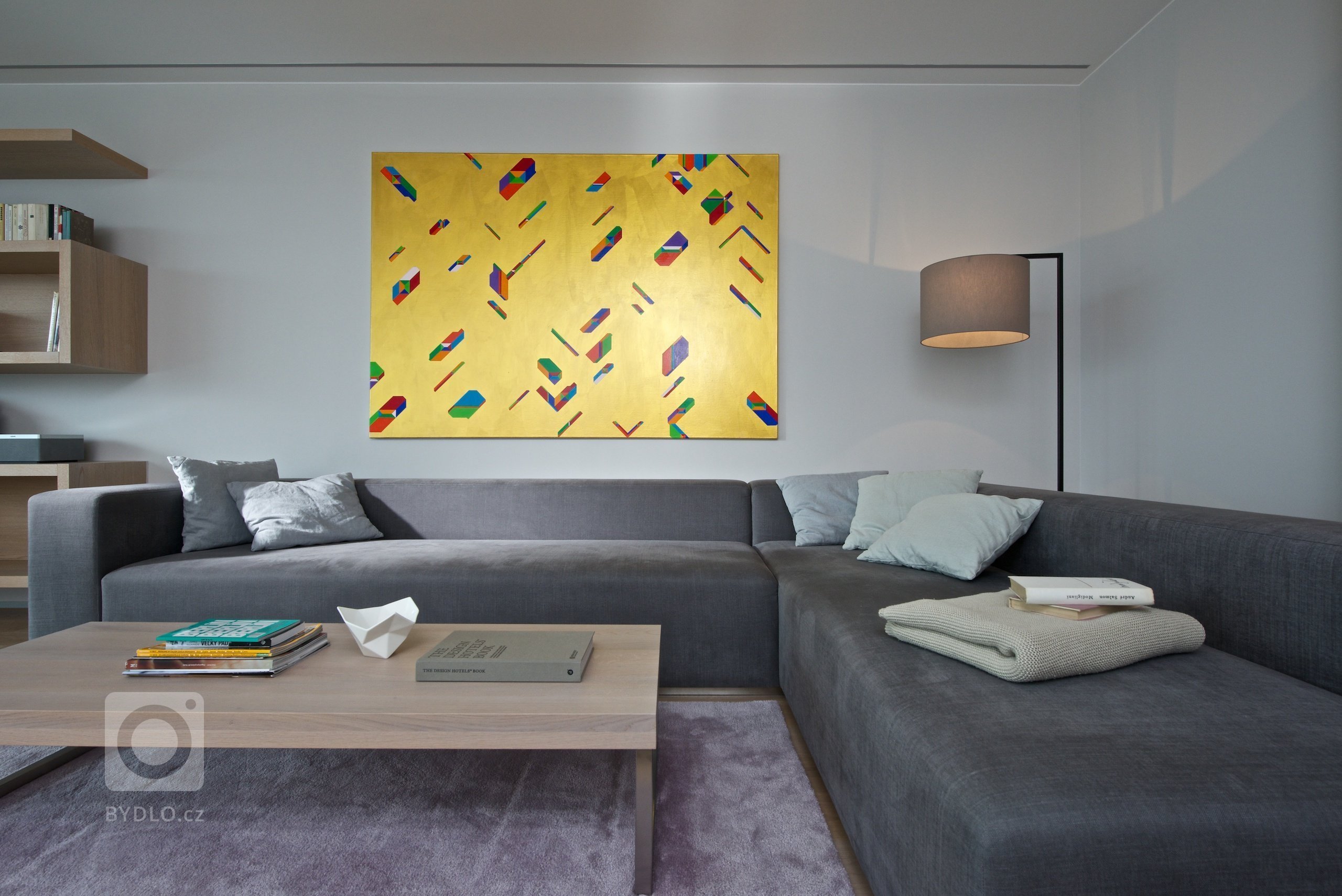 Kultivovaný, harmonický a velmi příjemný pár se rozhodl pořídit si bydlení v&nbsp;jednom z&nbsp;horních pater nově vznikajícího komplexu. Líbilo se jim místo i…