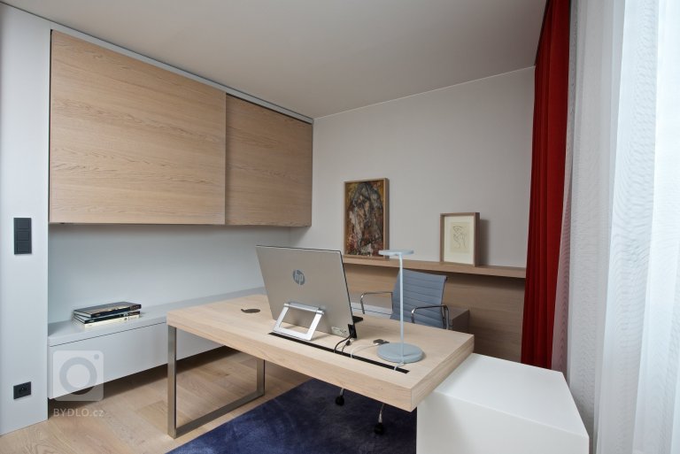 add picture to album