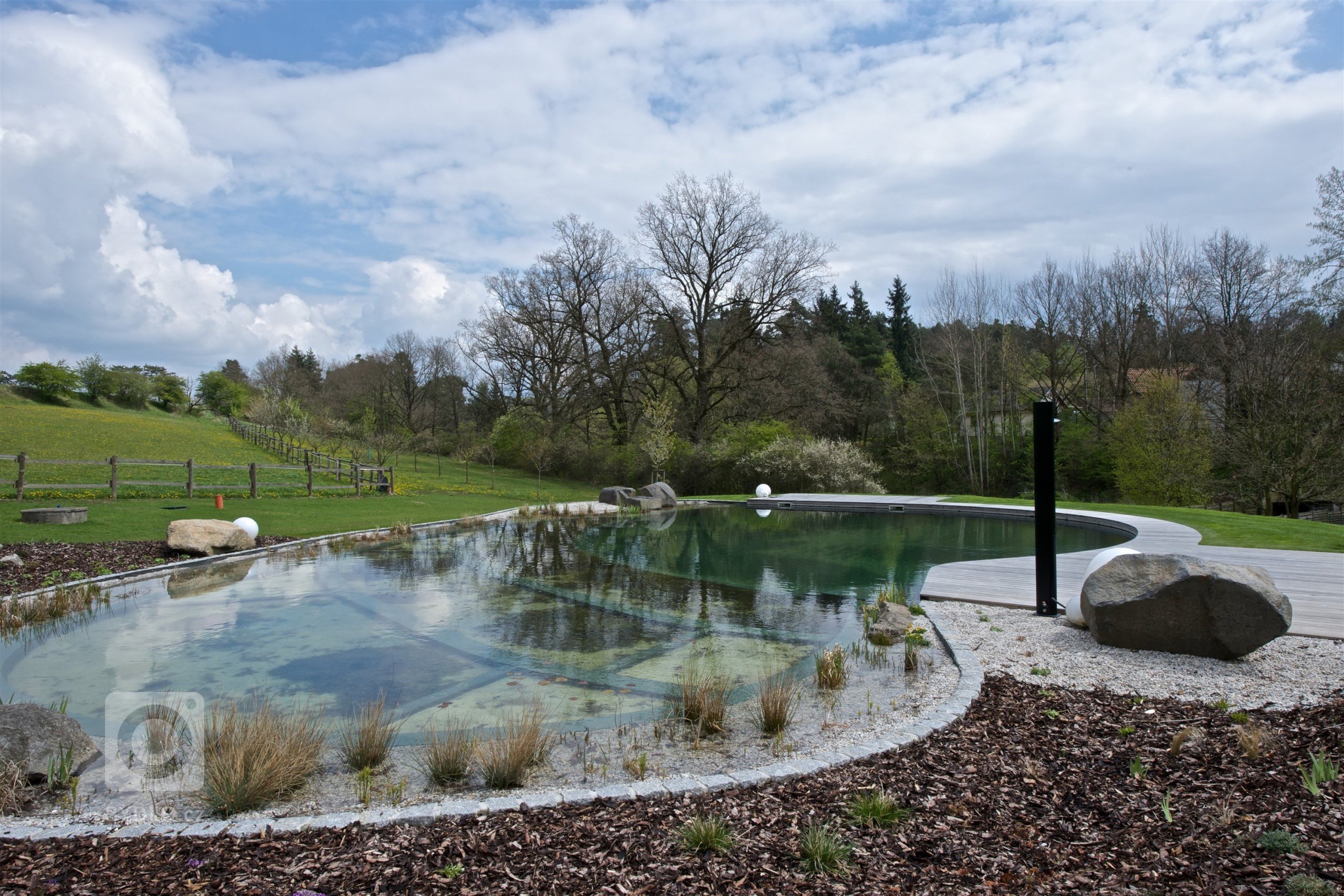 Historie tohoto statku u Písku sahá hluboko do minulosti a je nádherným příkladem, jak lze pečovat o rodinnou tradici.&nbsp;Dnes už byste neuvěřili, že tohle…