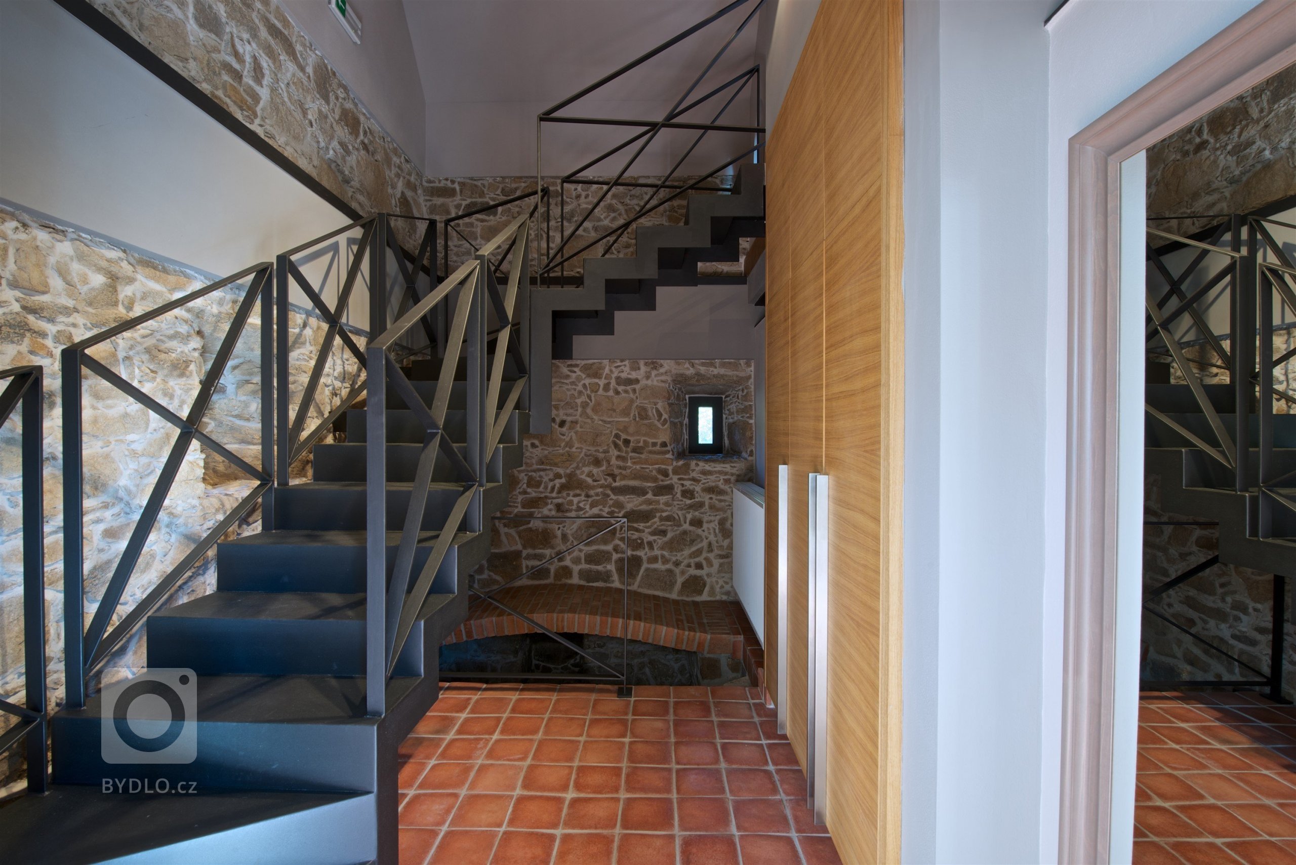 Historie tohoto statku u Písku sahá hluboko do minulosti a je nádherným příkladem, jak lze pečovat o rodinnou tradici.&nbsp;Dnes už byste neuvěřili, že tohle…