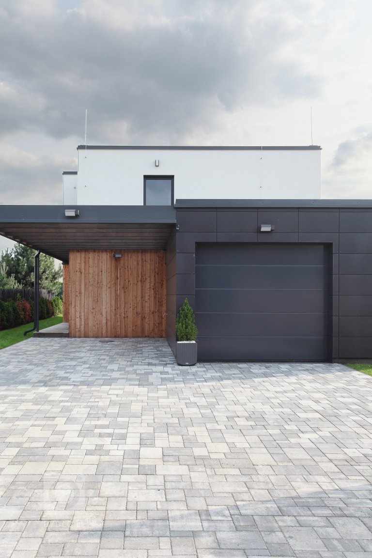 add picture to album