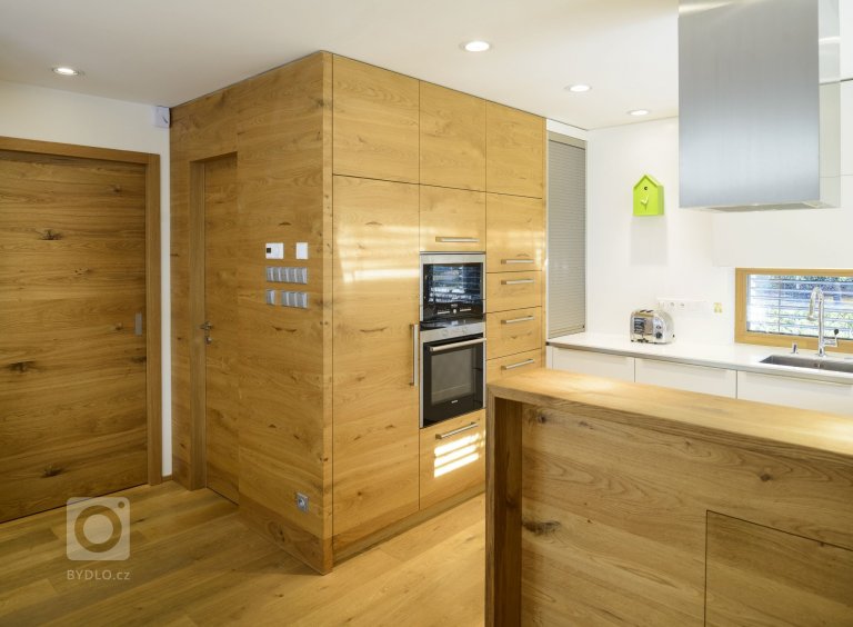 add picture to album