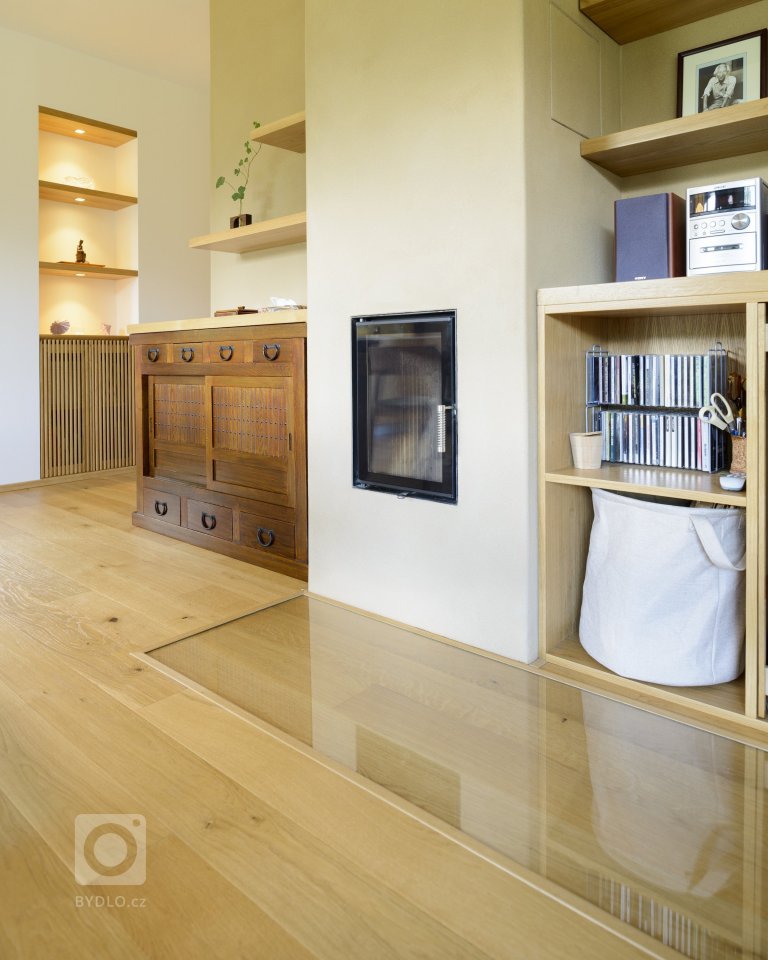 add picture to album