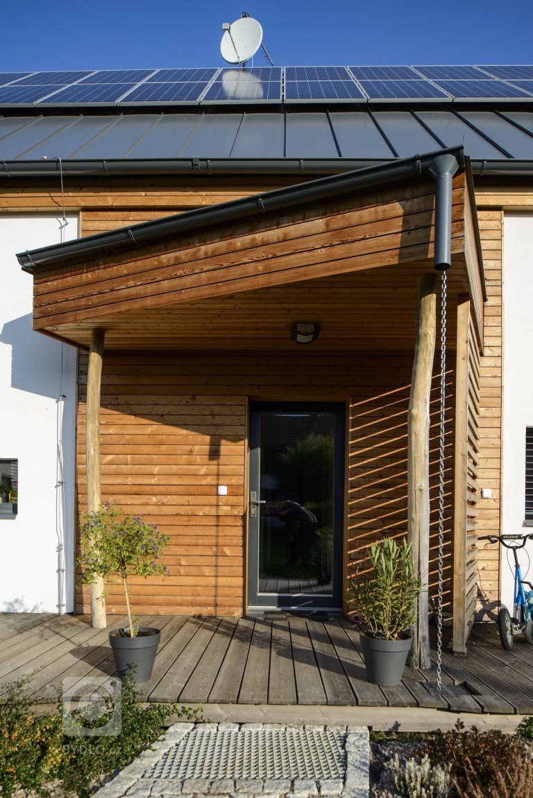 add picture to album