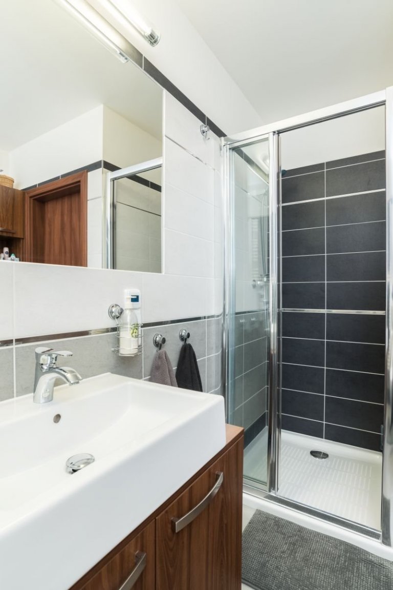 Bungalov&nbsp;MS 04&nbsp;o dispozici 4+kk a užitné ploše 91 m2&nbsp;je postaven na svažitém pozemku s&nbsp;výhodnou orientací ke světovým stranám, kde je…