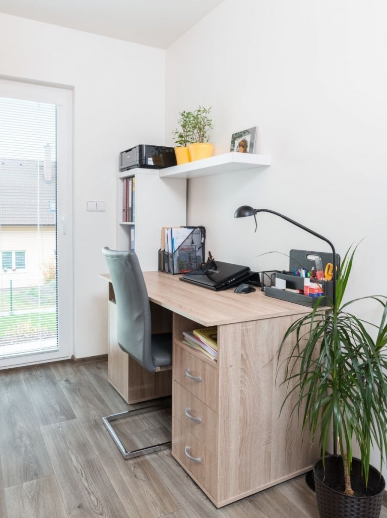 Bungalov&nbsp;MS 04&nbsp;o dispozici 4+kk a užitné ploše 91 m2&nbsp;je postaven na svažitém pozemku s&nbsp;výhodnou orientací ke světovým stranám, kde je…