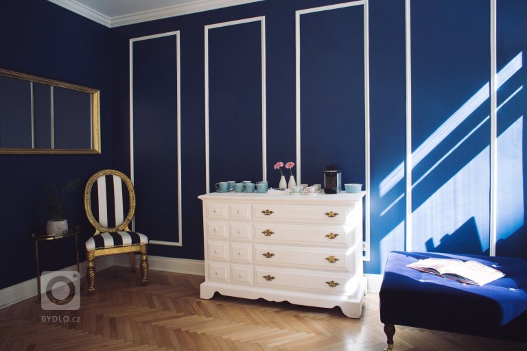 add picture to album