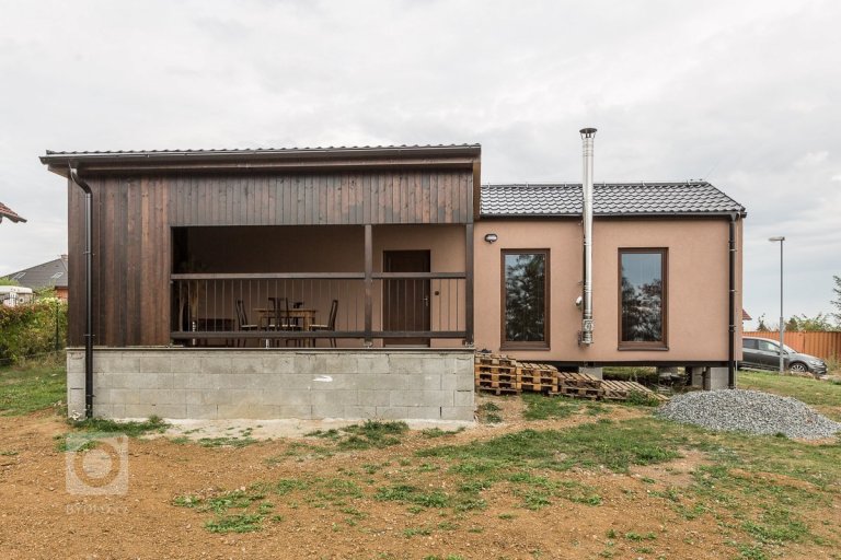 add picture to album