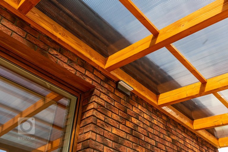 add picture to album