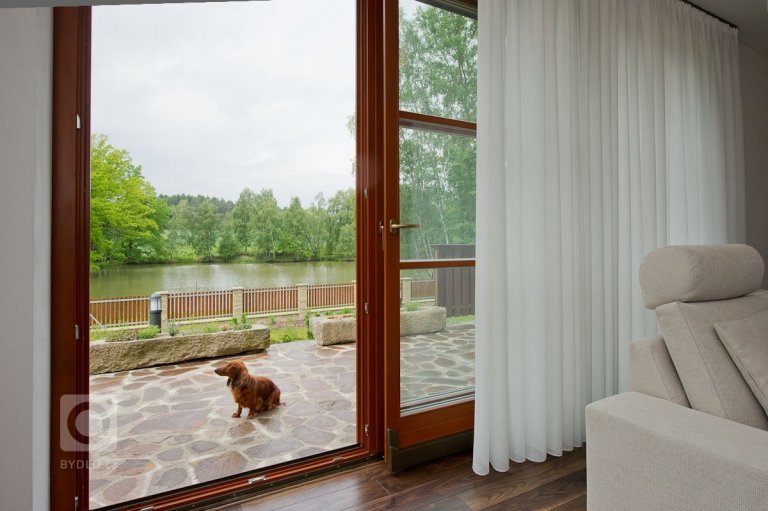 add picture to album