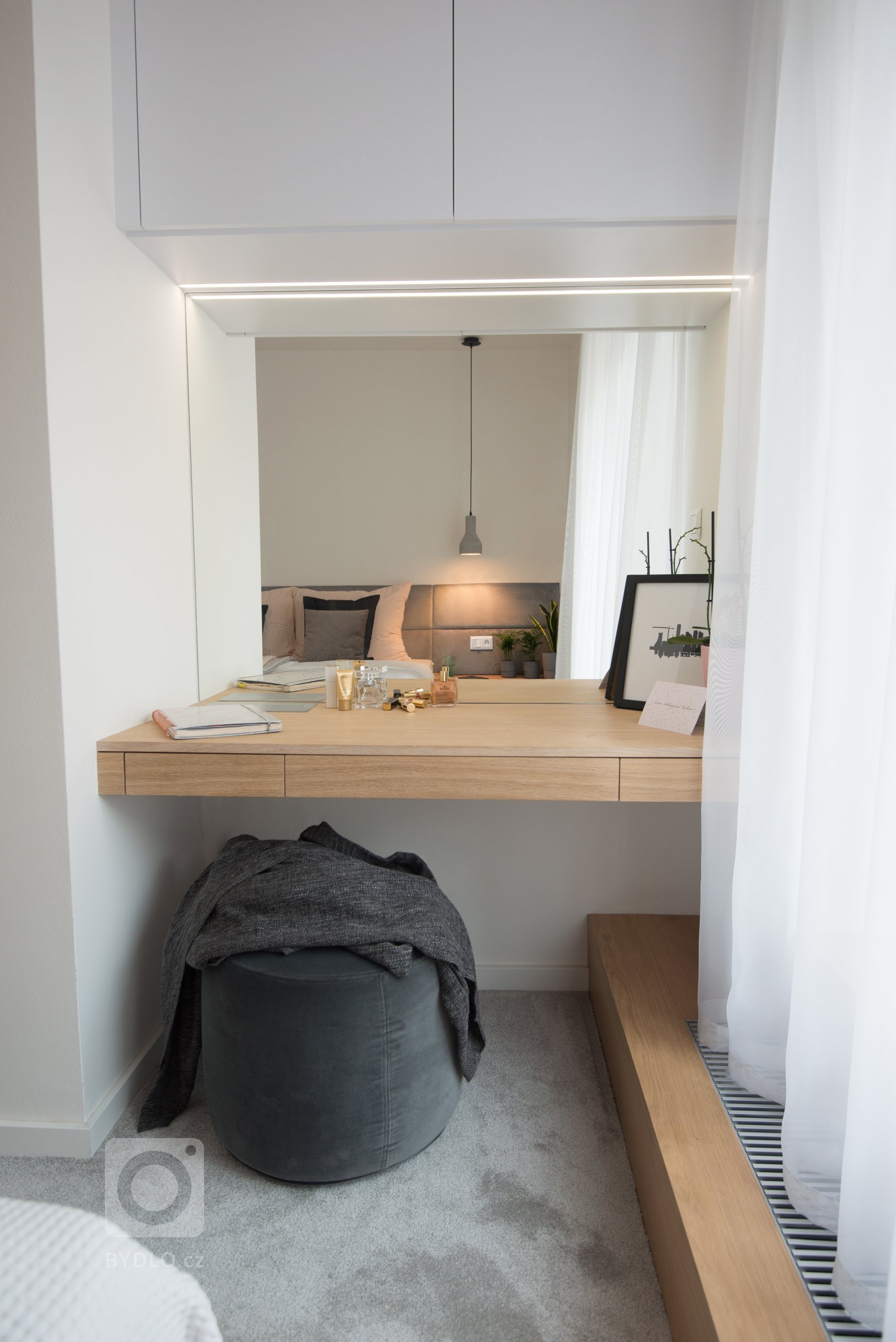 Strohý interiér bytu mladej manažérky bez zbytočnej romantiky a provokácie.&nbsp;

Prívlastok WoodLady má tento výnimočný dizajn na mieru pre mladú dámu s…