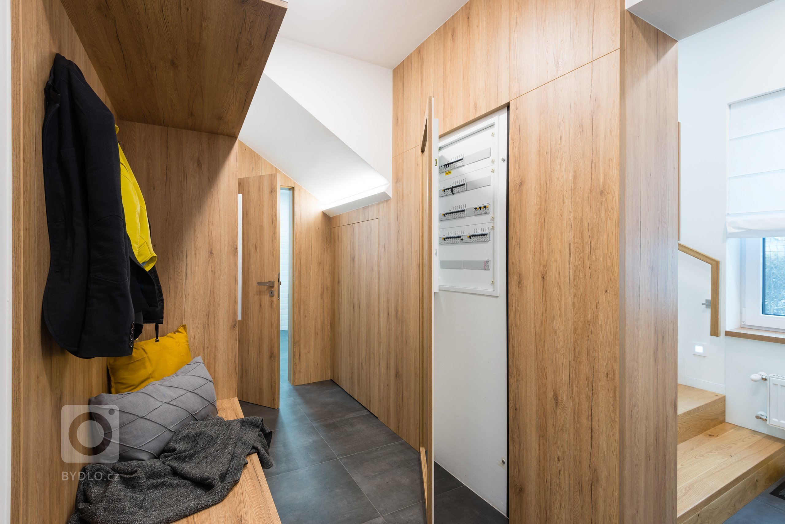 Návrh a realizácia FHA - FullHouse Architecture - naša ďalšia úspešná realizácia interiéru rekonštruovaného rodinného domu v Bratislave. Majiteľom prajeme…