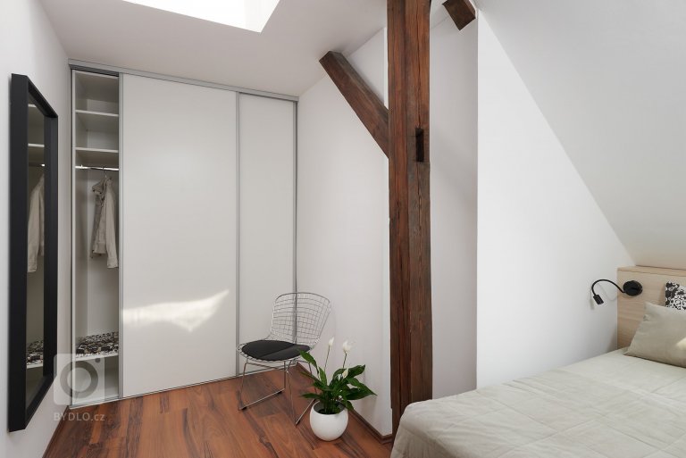 add picture to album