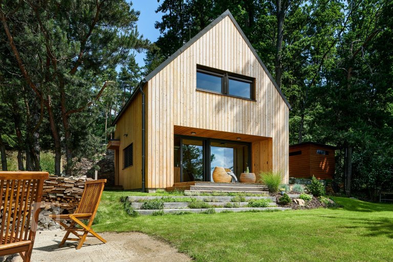 add picture to album