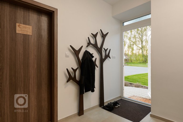 add picture to album