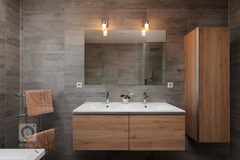 add picture to album