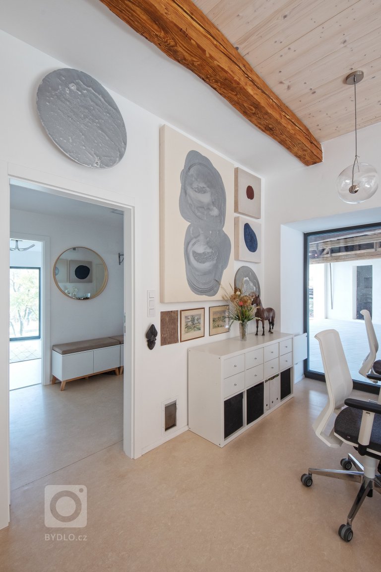 add picture to album