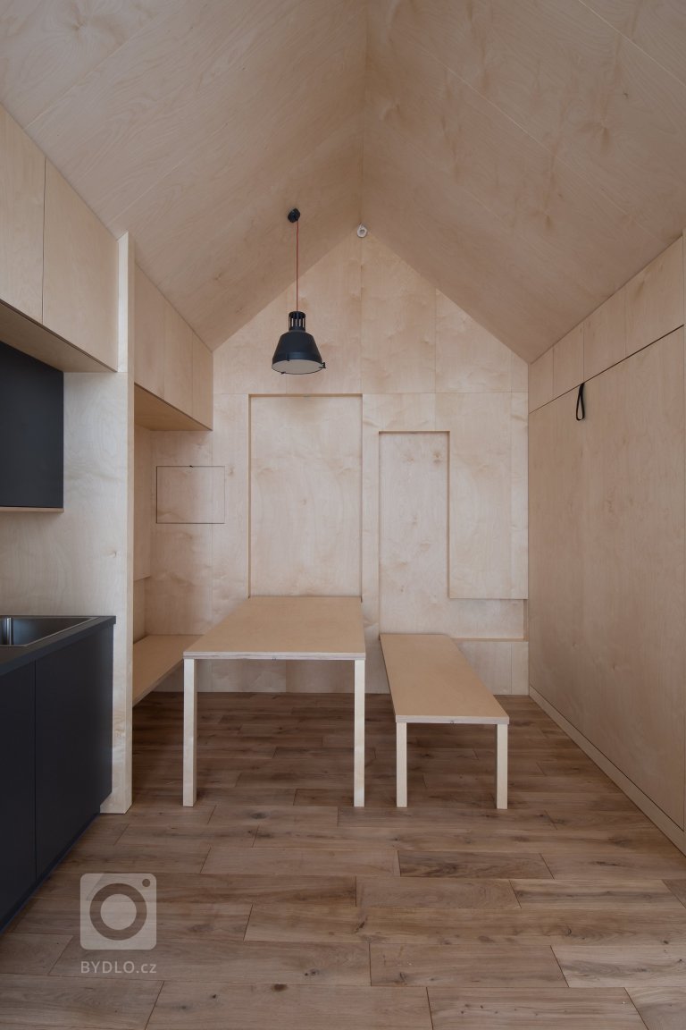 add picture to album