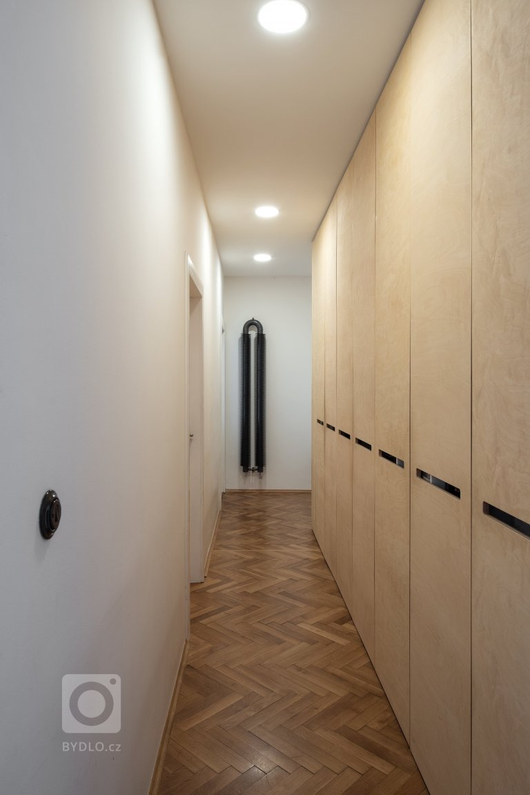 add picture to album