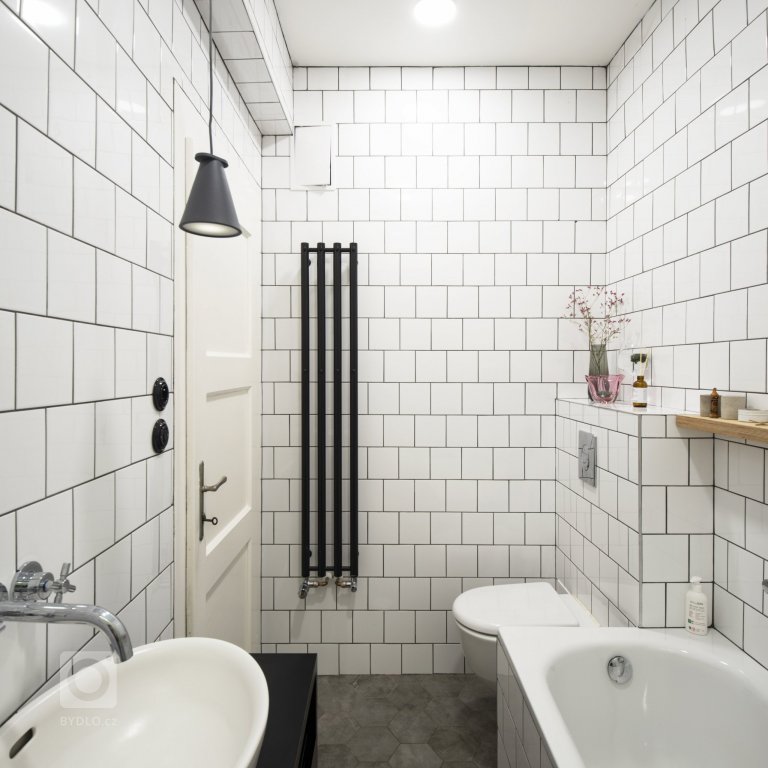 add picture to album