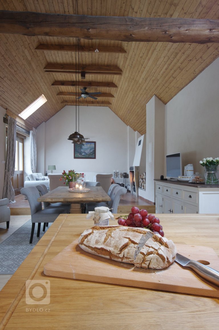 add picture to album