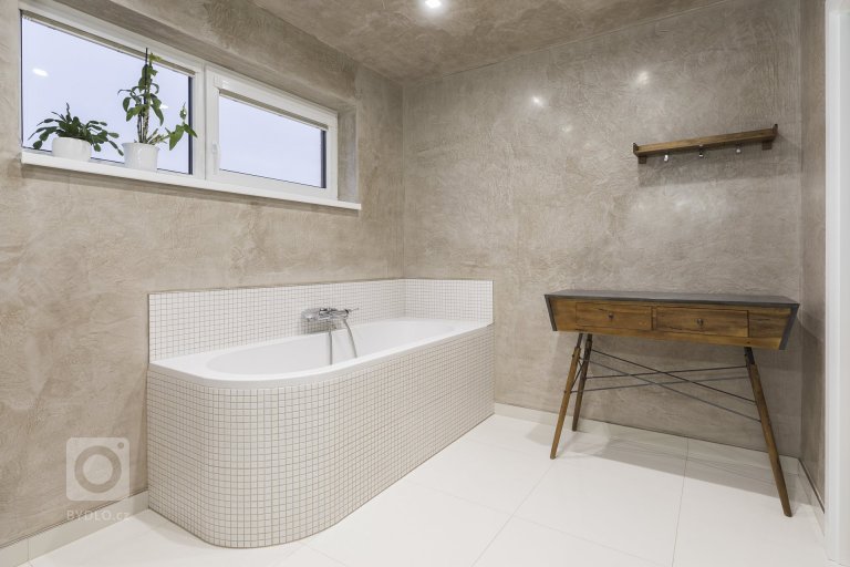 add picture to album