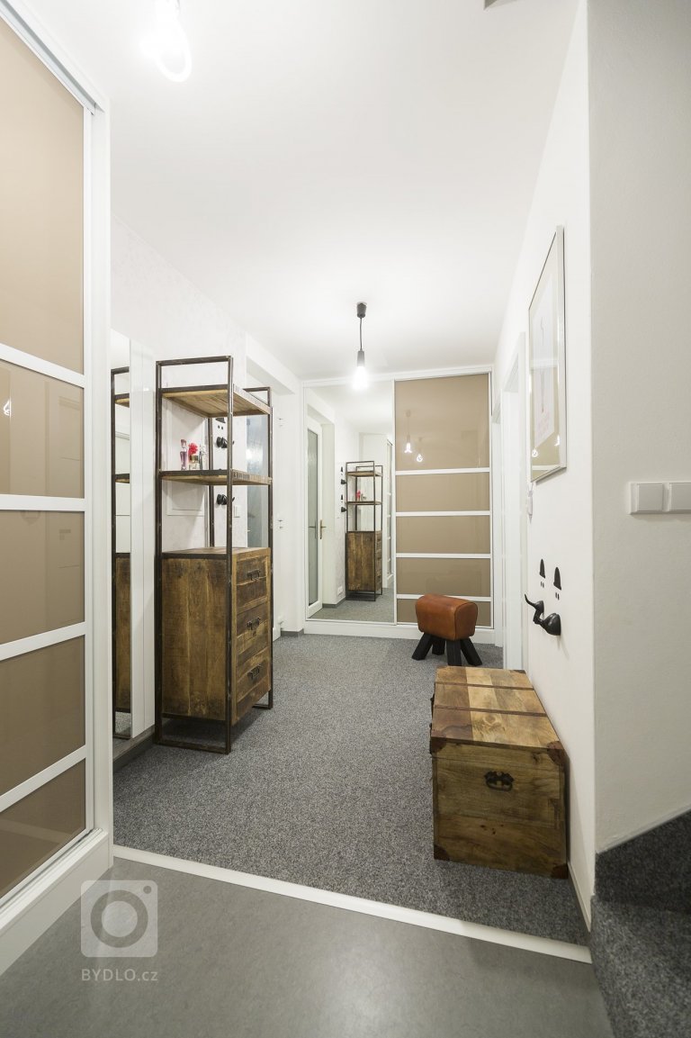 add picture to album