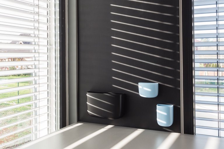 add picture to album