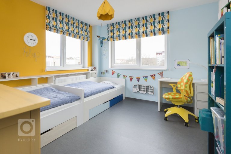 add picture to album