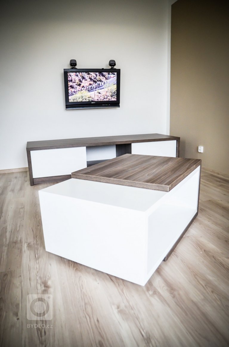 add picture to album