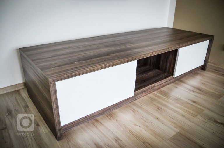 add picture to album