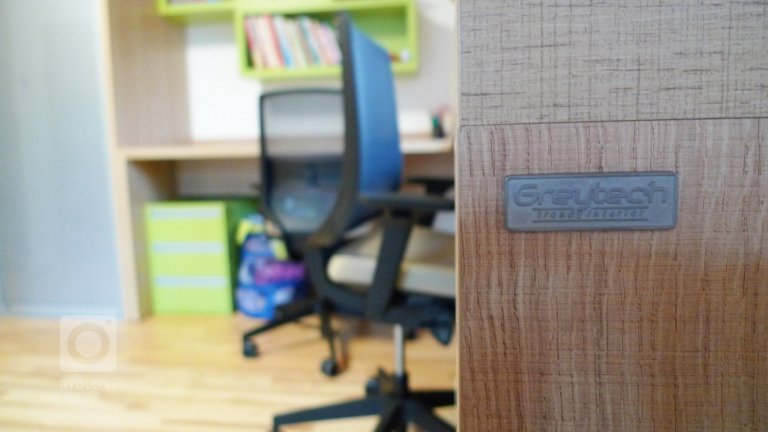 add picture to album