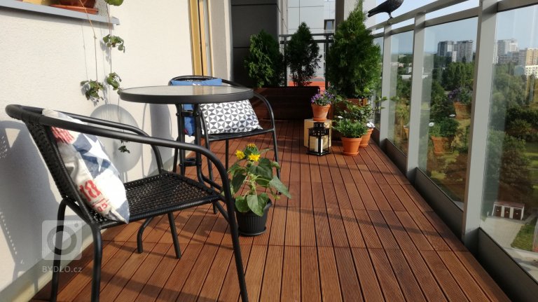 add picture to album